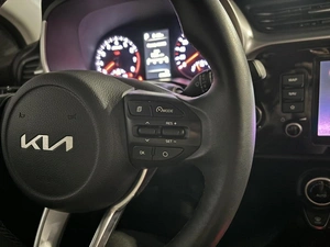 Хетчбэк Kia Rio X 2022 года, 2120000 рублей, Санкт-Петербург