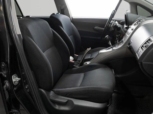 Хетчбэк Toyota Auris 2007 года, 599000 рублей, Тюмень