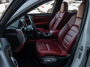 Внедорожник Porsche Cayenne 2013 года, 2330000 рублей, Краснодар