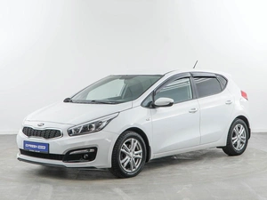 Хетчбэк Kia Ceed 2015 года, 1598055 рублей, Москва