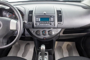 Хетчбэк Nissan Note 2012 года, 1189000 рублей, Барнаул