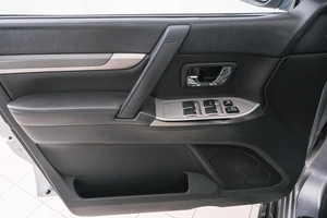 Внедорожник Mitsubishi Pajero 2014 года, 2599000 рублей, Красноярск