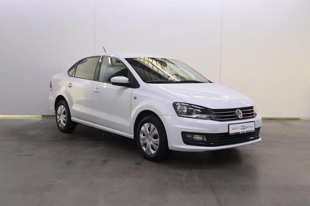 Седан Volkswagen Polo 2015 года, 1100000 рублей, Брянск
