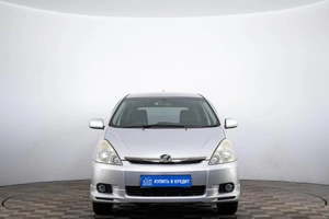 Минивэн Toyota Wish 2005 года, 679000 рублей, Пермь