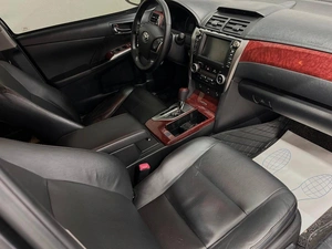 Седан Toyota Camry 2012 года, 1369000 рублей, Красноярск