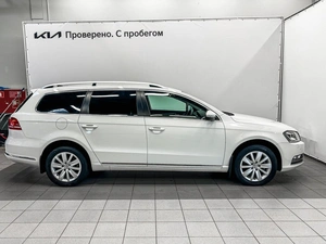 Универсал Volkswagen Passat 2013 года, 1129000 рублей, Красноярск