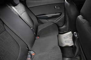 Седан Kia Rio 2014 года, 779000 рублей, Сургут