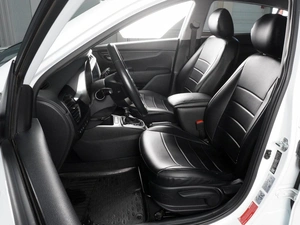 Хетчбэк Kia Rio X 2021 года, 1569000 рублей, Красный Пахарь