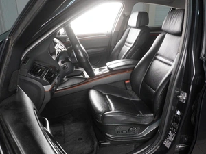 Внедорожник BMW X6 2012 года, 1990000 рублей, Красный Пахарь