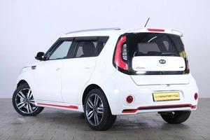 Внедорожник Kia Soul 2018 года, 1589000 рублей, Омск