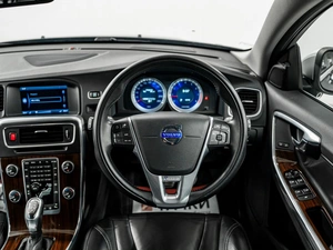 Универсал Volvo V60 2013 года, 1275000 рублей, Красноярск