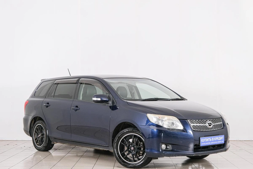 Универсал Toyota Corolla Fielder 2008 года, 929000 рублей, Красноярск