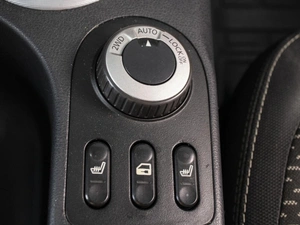 Внедорожник Nissan Qashqai 2007 года, 820000 рублей, Омск
