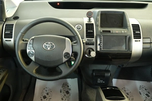 Лифтбек Toyota Prius 2008 года, 839000 рублей, Омск