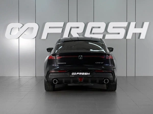 Лифтбек Changan UNI-V 2024 года, 2098000 рублей, Красный Пахарь