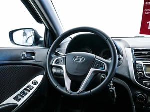 Седан Hyundai Solaris 2011 года, 840000 рублей, Красноярск