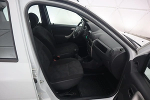 Седан Renault Logan 2015 года, 795000 рублей, Орёл