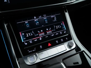Внедорожник Audi Q8 2019 года, 5899044 рублей, Москва