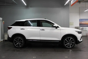 Внедорожник FAW Bestune T77 2024 года, 2099000 рублей, Ярославль