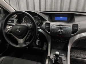 Седан Honda Accord 2008 года, 1125000 рублей, Красноярск