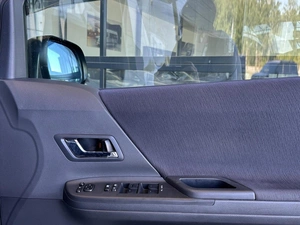 Минивэн Toyota Vellfire 2010 года, 2190000 рублей, Уфа