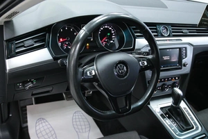 Универсал Volkswagen Passat 2016 года, 1648000 рублей, Солонцы