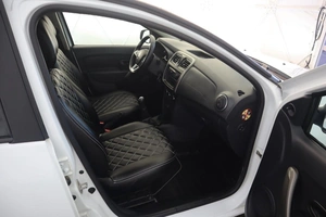 Хэтчбек Renault Sandero 2018 года, 920000 рублей, Орёл