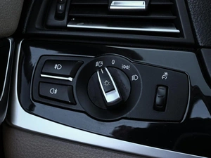 Седан BMW 5 серия 2010 года, 1579000 рублей, Волгоград