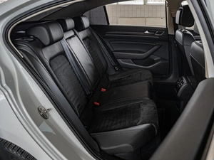 Седан Volkswagen Passat 2017 года, 1887070 рублей, Краснодар