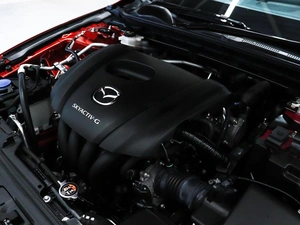 Хетчбэк Mazda 3 2020 года, 1729000 рублей, Красноярск