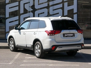 Внедорожник Mitsubishi Outlander 2019 года, 2280000 рублей, Волгоград