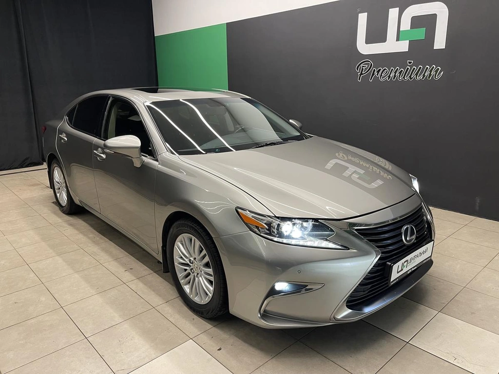 Седан Lexus ES 2016 года, 2100000 рублей, Красноярск