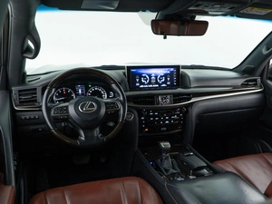 Внедорожник Lexus LX 2017 года, 7227077 рублей, Москва