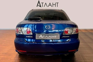 Седан Mazda Atenza 2002 года, 629000 рублей, Красноярск