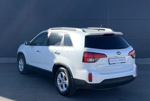 Внедорожник Kia Sorento 2015 года, 1920000 рублей, Солонцы