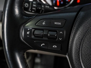 Минивэн Kia Carnival 2019 года, 3129000 рублей, Тюмень
