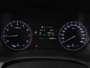 Седан Hyundai Genesis 2015 года, 1880000 рублей, Ростов-на-Дону