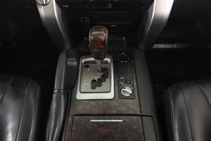 Внедорожник Toyota Land Cruiser 2013 года, 3639000 рублей, Пермь