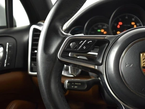 Внедорожник Porsche Cayenne 2017 года, 4212000 рублей, Казань