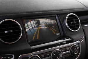 Внедорожник Land Rover Discovery 2010 года, 1369000 рублей, Красноярск