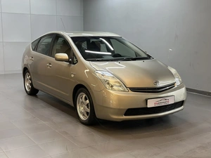 Лифтбек Toyota Prius 2008 года, 947000 рублей, Красноярск
