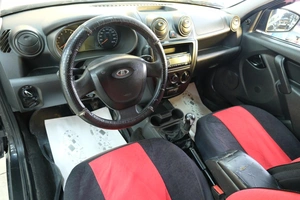 Седан ВАЗ (LADA) Granta 2015 года, 549000 рублей, Омск