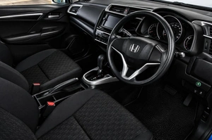 Хетчбэк Honda Fit 2016 года, 999000 рублей, Челябинск