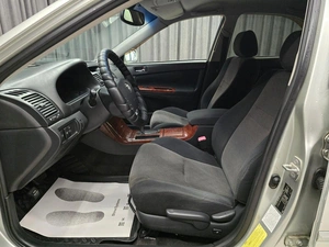 Седан Toyota Camry 2005 года, 819000 рублей, Красноярск