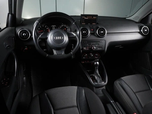 Хетчбэк Audi A1 2013 года, 1120000 рублей, Минеральные Воды