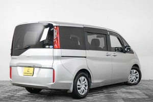 Минивэн Honda Stepwgn 2016 года, 1809000 рублей, Кемерово