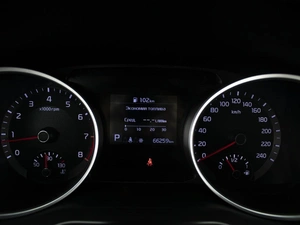 Хетчбэк Kia Ceed 2019 года, 1650000 рублей, Омск