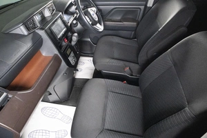 Минивэн Subaru Justy 2018 года, 1109000 рублей, Сургут