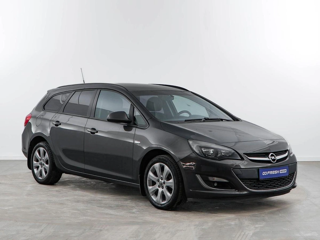 Универсал Opel Astra 2013 года, 749050 рублей, Москва
