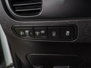 Седан Kia Rio 2019 года, 1499000 рублей, Воронеж
